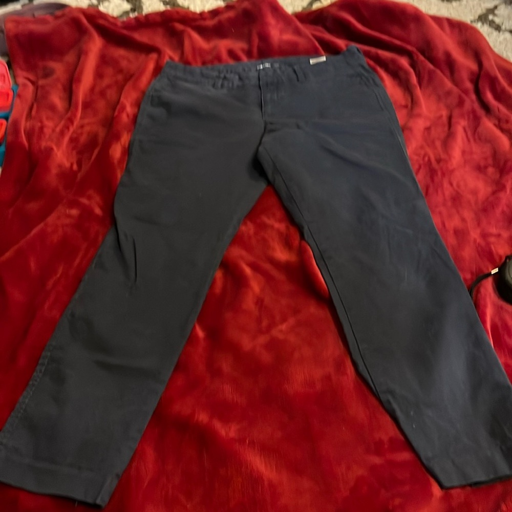 Old Navy Pixie cut sz 6